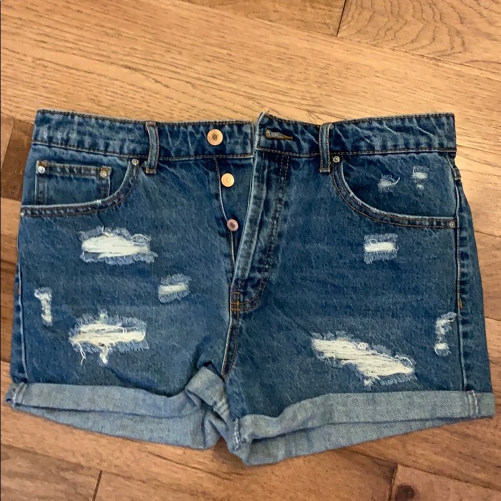High Wasted Shorts
